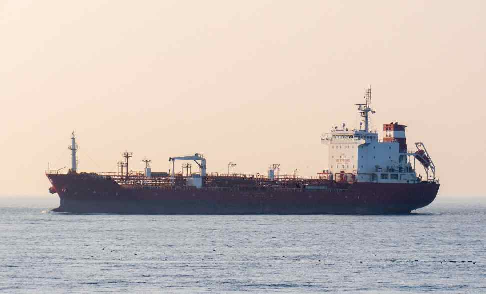 Tankers Stranded Russian Sokol Oil Crisis Hits South Korea